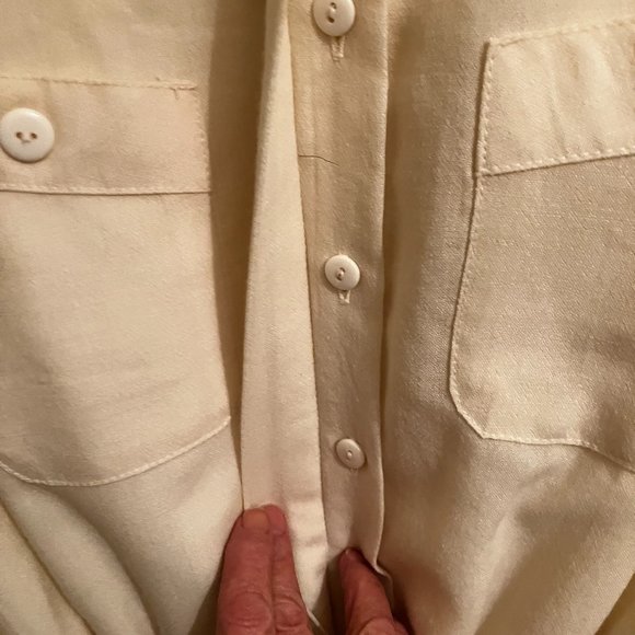 tag missing size 8 petite, cream coloured dress - Picture 5 of 9